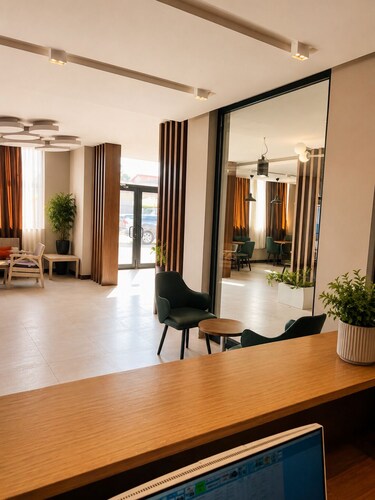 EGAN HOTEL