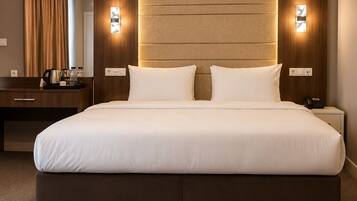 Deluxe-Doppelzimmer | Individuell dekoriert, individuell eingerichtet, Schreibtisch