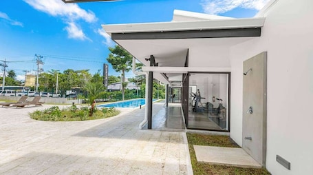 3 habitaciones y acceso a internet