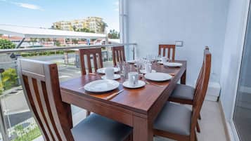 Apartament, accessible | 3 dormitoris i Internet