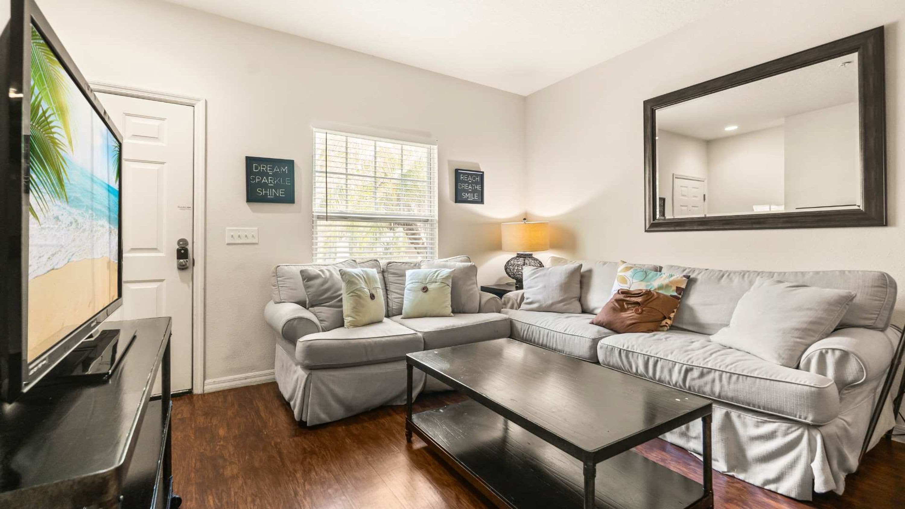 公寓 | 3 多间卧室、高速上网