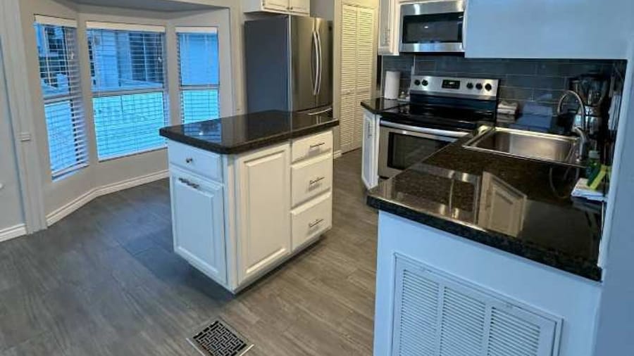 Stylish 2BR Waterfront Home w Pool Resort Access