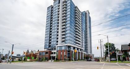 High Rise 1BR Building w Gorgeous Views