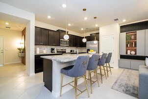 独立别墅 | 5 多间卧室、高速上网