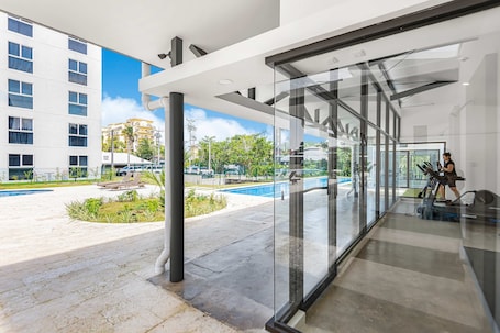 House | Exterior. Contemporary Viva Jaco Residences Suite With Pool