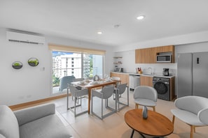 Apartment | Exterior - Contemporary Viva Jaco Residences Suite With Pool (Jacó)