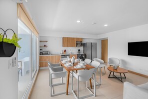 Apartment | Exterior - Contemporary Viva Jaco Residences Suite With Pool (Jacó)