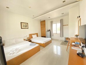 In-room safe, soundproofing, free WiFi