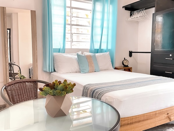 1 chambre, fer et planche Ă repasser, Wi-Fi, draps fournis