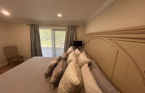 2 habitaciones, cuna de viaje, wifi gratis y ropa de cama