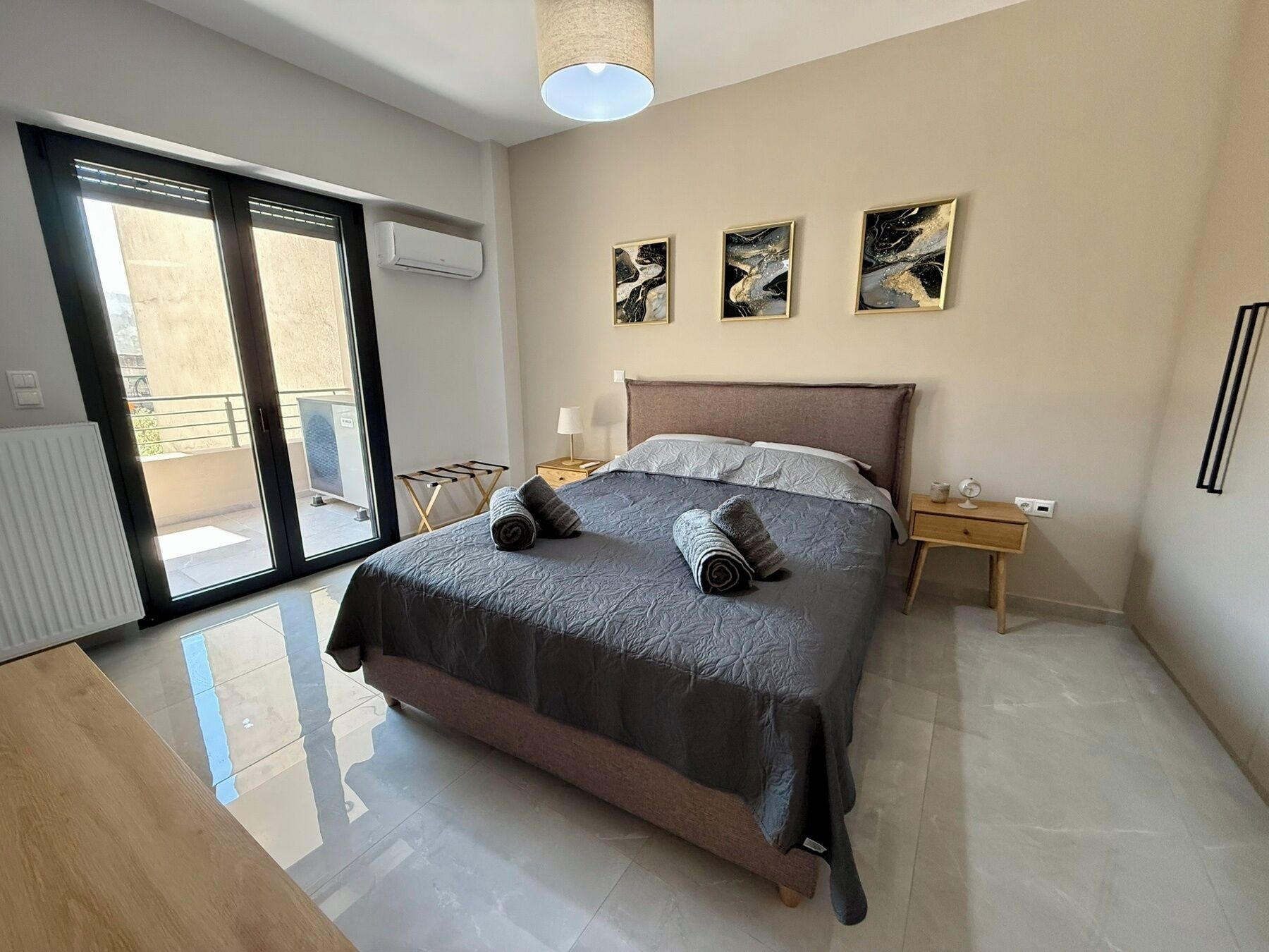 1 bedroom, desk, iron/ironing board, free WiFi