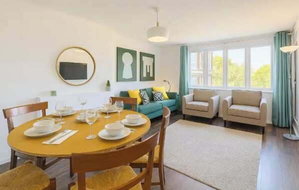 Interior - London Apartment With 3 Bedrooms (London)