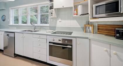 Khandallah Stays - Wellington Holiday home