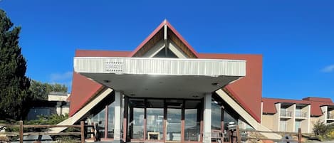 Facciata della struttura