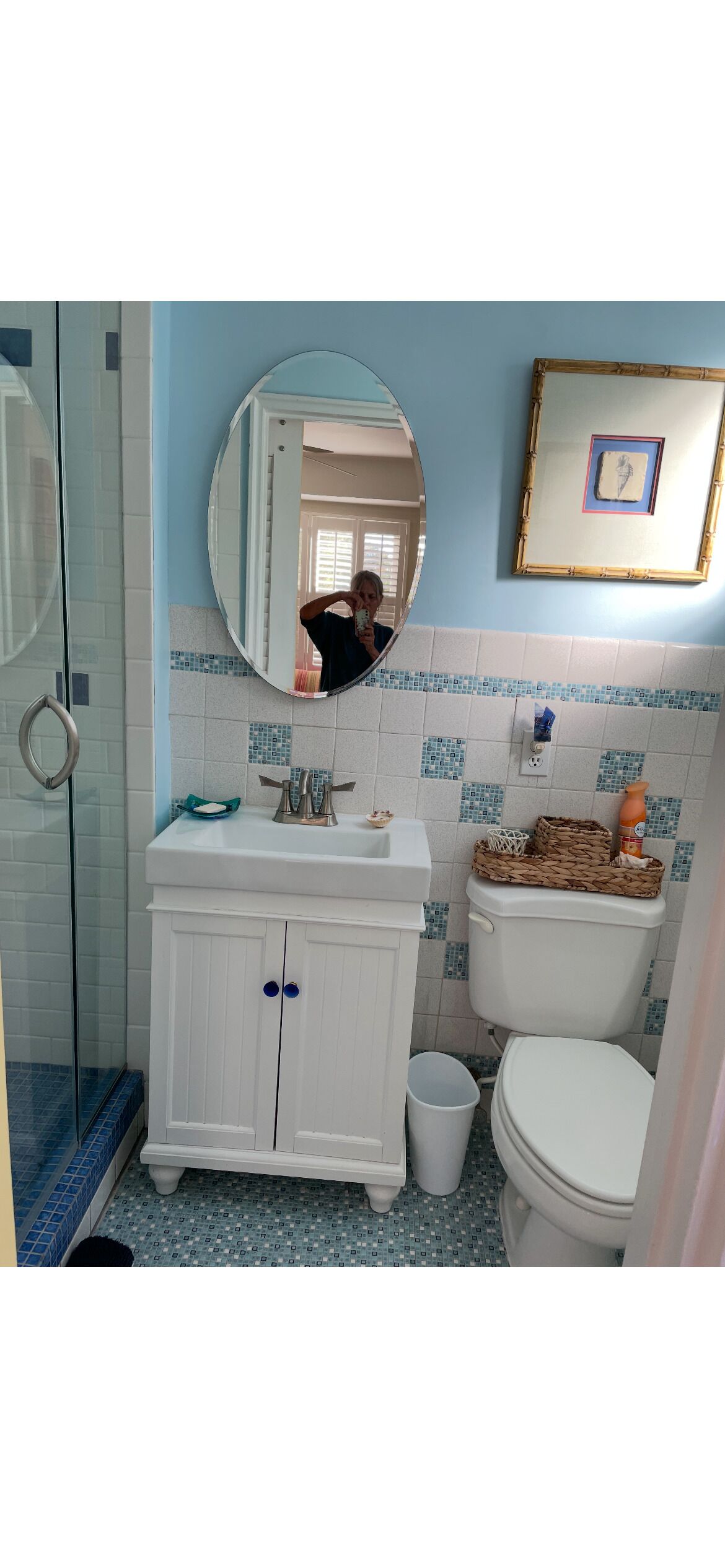 Towels, soap, toilet paper