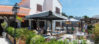 Mobile home 6/8 pers camp 4 stars