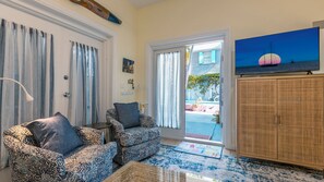 Smart-TV og stereoanlegg