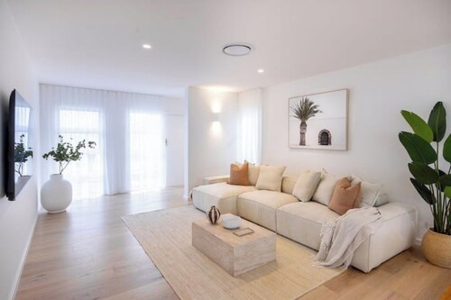 Olas Villa 1 | Luxe 3BR · Plunge Pool · Near Beach