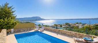Ariadne Villa - Four Bedroom Villa, Sleeps 7