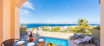 Ariadne Villa - Four Bedroom Villa, Sleeps 7