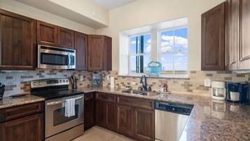 Microwave, oven, stovetop, dishwasher