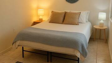 2 bedrooms, WiFi, bed sheets