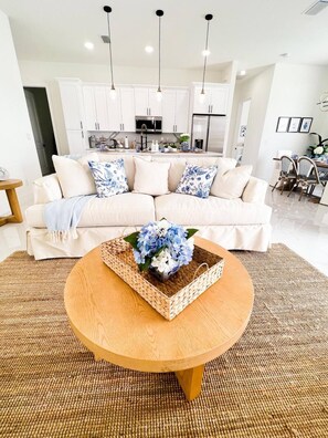 Smart TV - Beautiful Cape Coral Getaway with Sparkling Pool & Relaxing Outdoor Space! (Cape Coral)