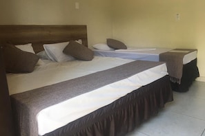 Economy-Dreibettzimmer | Kostenloses WLAN