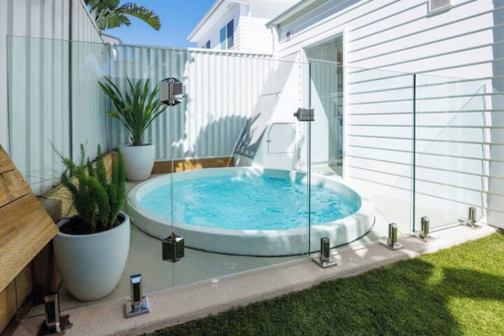 Bañera de hidromasaje exterior