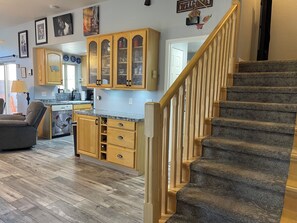 Interior - A golf course runs through it!!
Beautiful 2 bed 2.5 bath
Happy Trails Resort (Surprise)