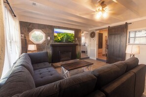 Smart TV, DVD player, video library