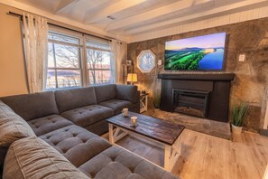 Smart TV, DVD player, video library