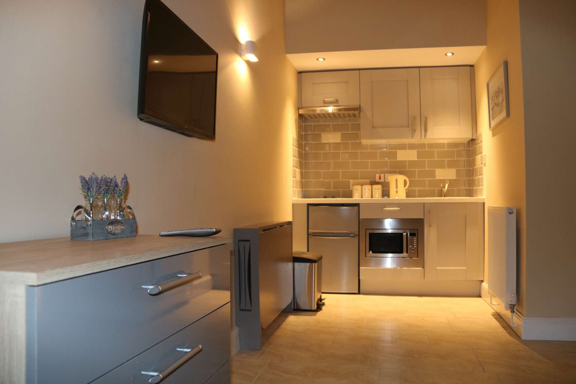 Fridge, microwave, oven, toaster