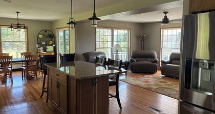 Peaceful country 5 bedroom home. Come make memories at your home away from home.