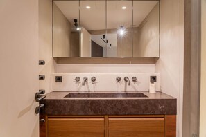 Bathroom with double vanity - Duplex by Old Port (Chipiona)