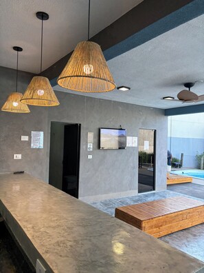 Interior - Cozy Rustic Retreat with pool, gourmet area, 2 bedrooms with 16 beds (Maringá)