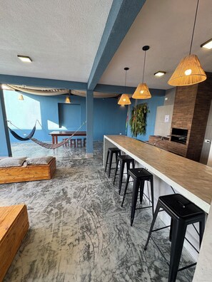 Interior - Cozy Rustic Retreat with pool, gourmet area, 2 bedrooms with 16 beds (Maringá)