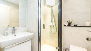 Hiustenkuivaaja, pyyhkeet