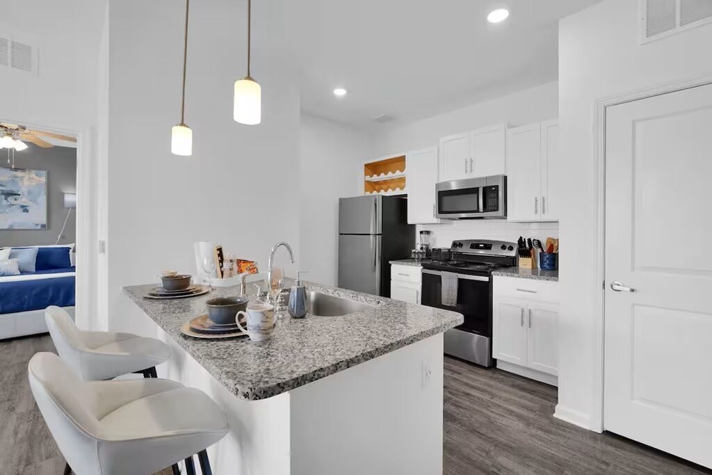 ميكروويف، فرن، موقد طهي مسطح، غسالة أطباق