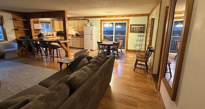 3Bedroom house, center of beautiful Walla Walla Valley