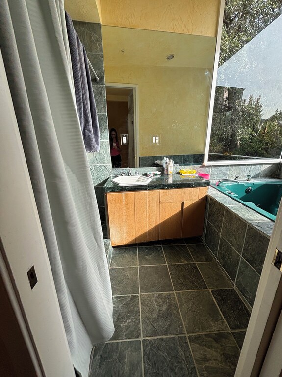 Family Friendly Home - Sausalito, CA