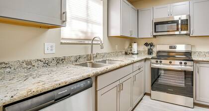 2 Mi to UF Campus: Modern Condo w/ Pool Access!