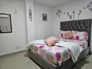 3 Schlafzimmer, Zimmersafe, Bügeleisen/Bügelbrett, kostenloses WLAN