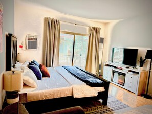 1 bedroom, iron/ironing board, free WiFi, bed sheets - Modern Mountain Studio in the Heart of Park City (Park City)