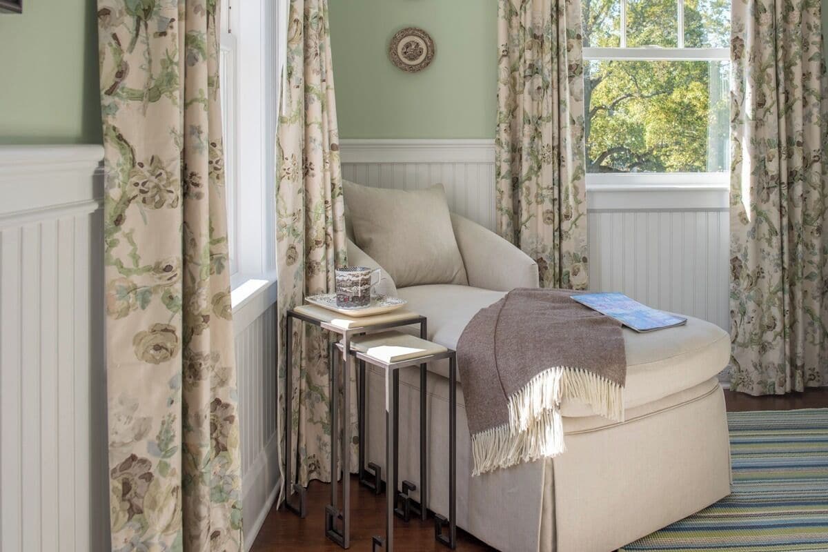 Habitación de lujo doble, 1 cama de matrimonio grande, no fumadores, vistas al jardín | Wifi gratis y accesible en silla de ruedas