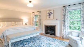 Free WiFi, wheelchair access