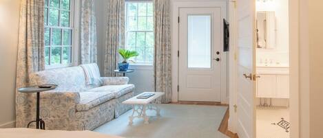 Habitación doble Deluxe, 1 cama King size, acceso para personas con movilidad reducida | Wifi gratis y acceso para silla de ruedas