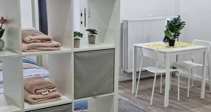 Studio moderne & lumineux