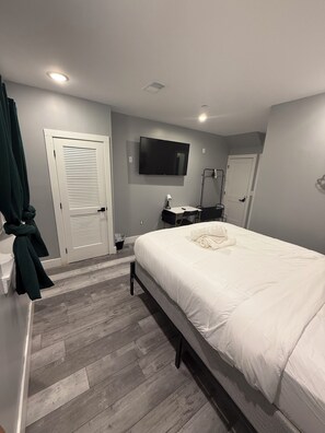 3 slaapkamers, een strijkplank/strijkijzer, wifi, beddengoed