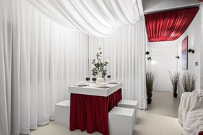 تناول الطعام